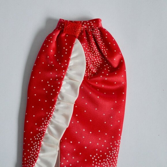 Barbie Mattel Twice as Nice Reversible Skirt Red White #4821 - Picture 2 of 6